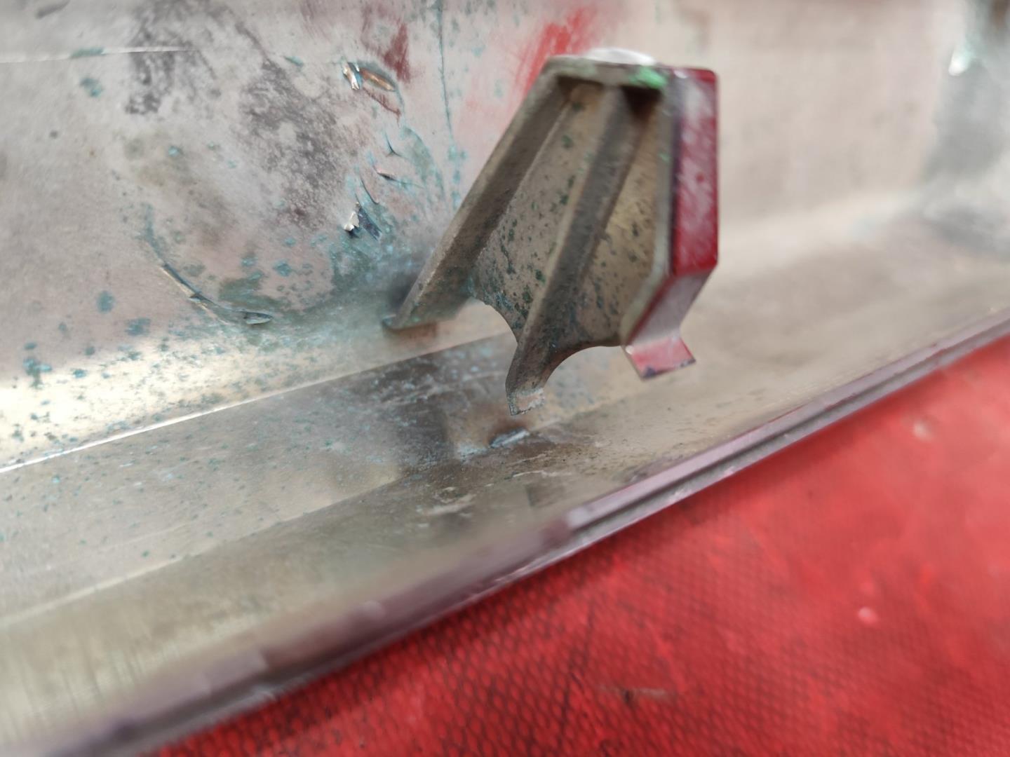 Накладка на решетку радиатора