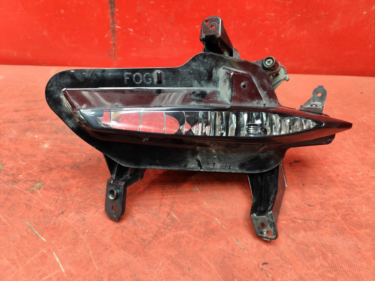 Фара противотуманная