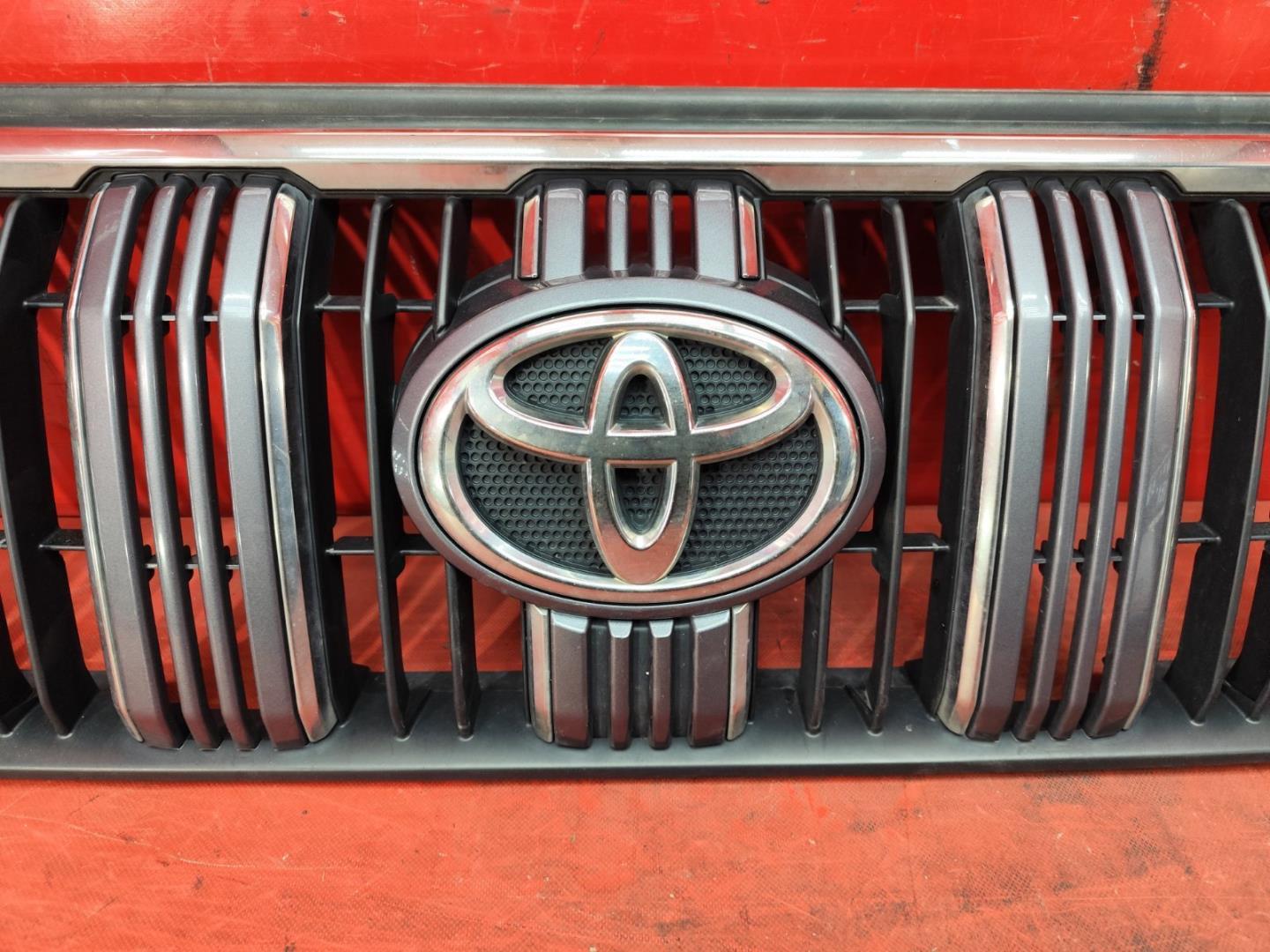 Решетка радиатора