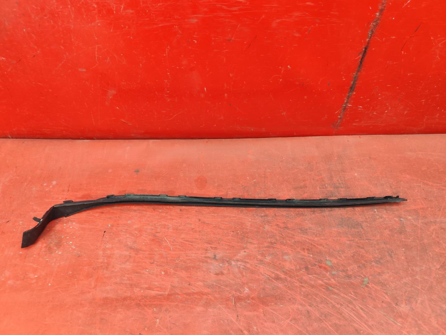 Накладка (кузов наружные)