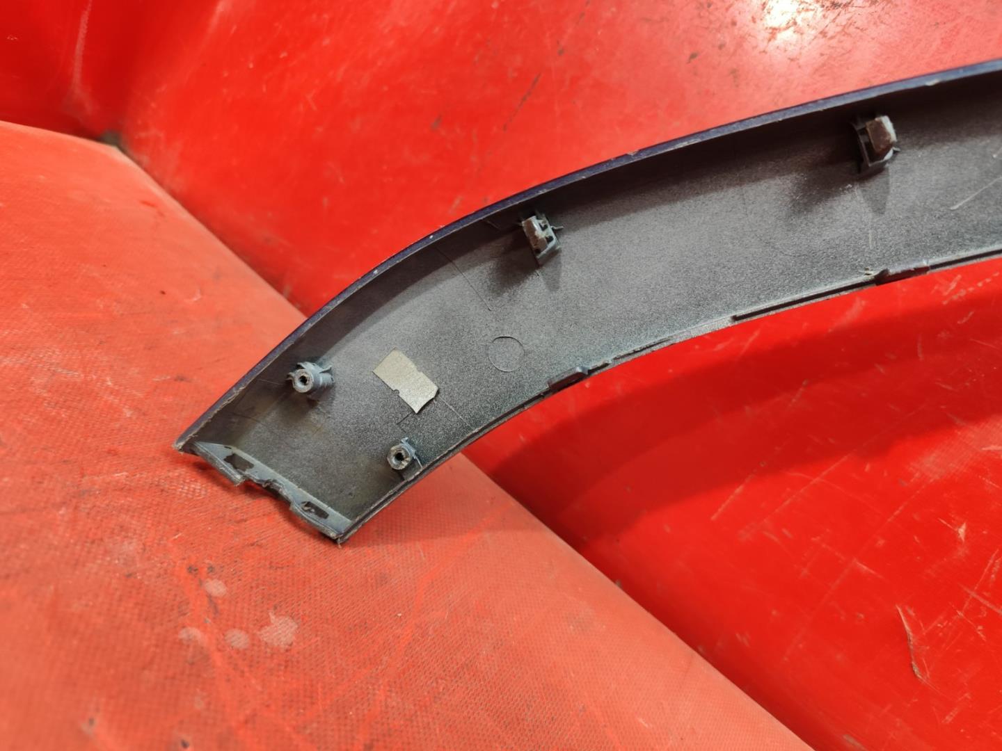 Накладка на решетку радиатора