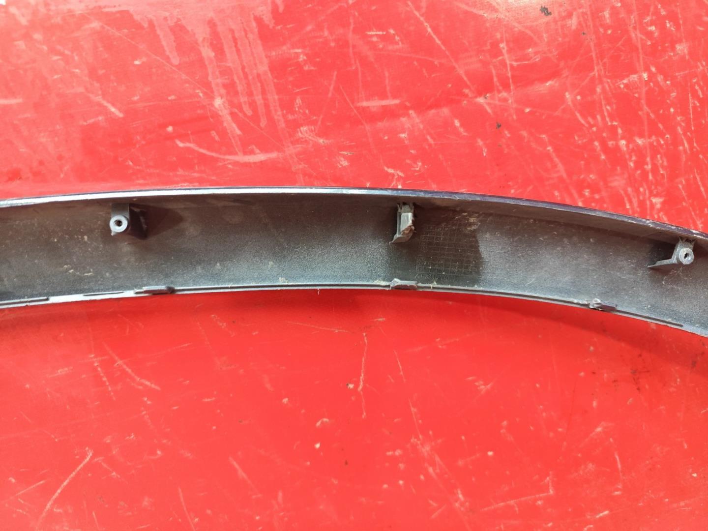 Накладка на решетку радиатора