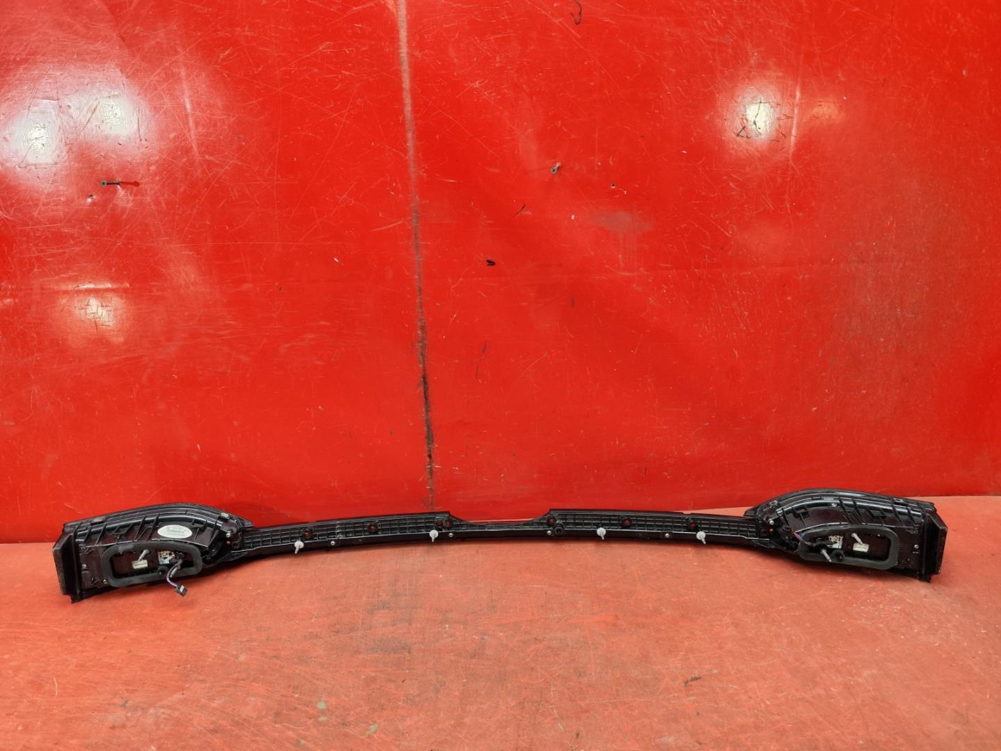 Фонарь задний