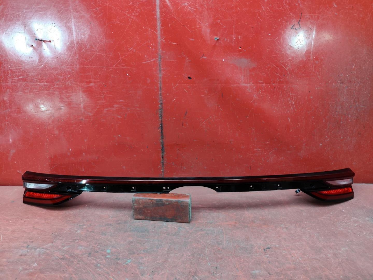 Фонарь задний