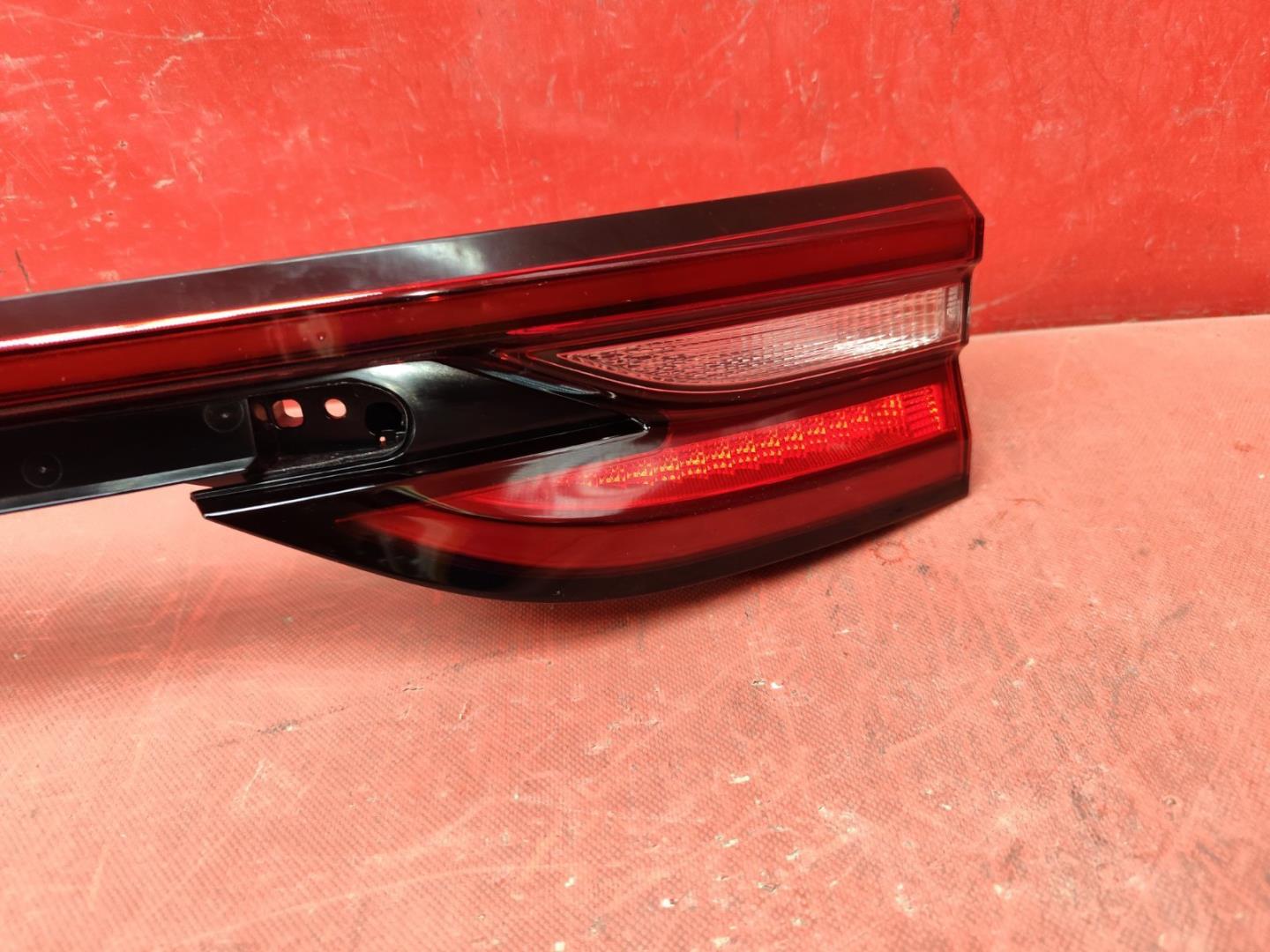 Фонарь задний