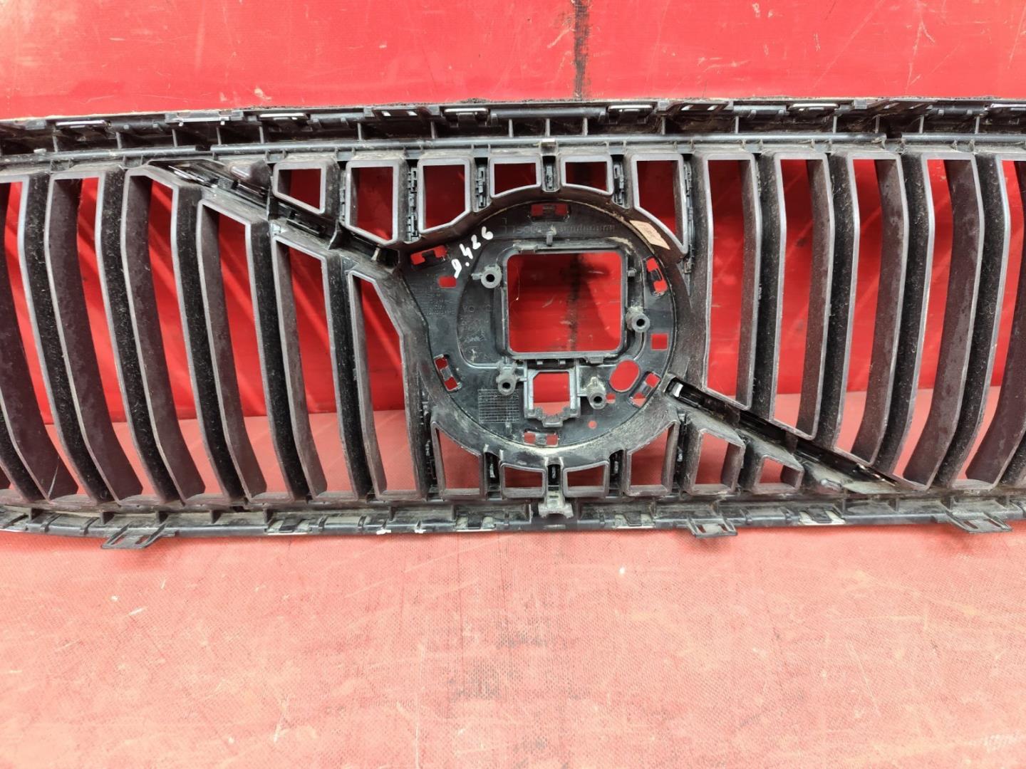 Решетка радиатора