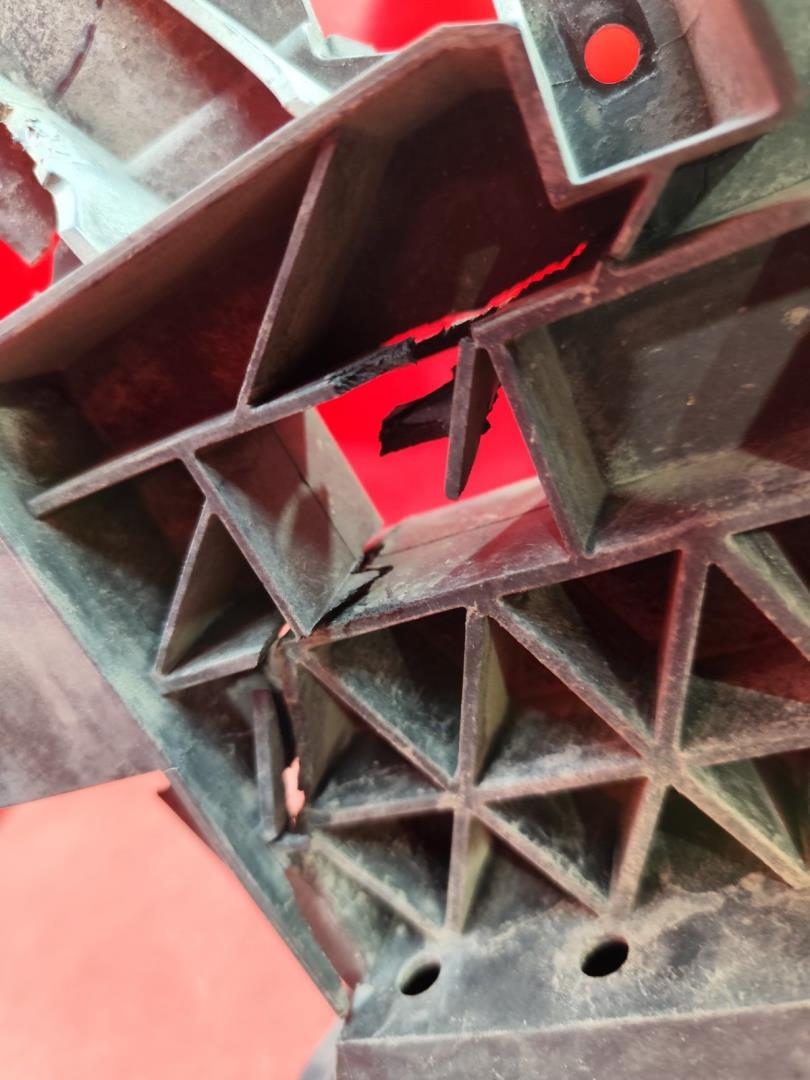 Панель передняя (телевизор)