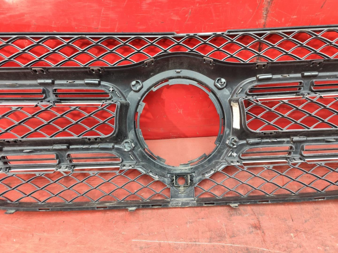 Решетка радиатора