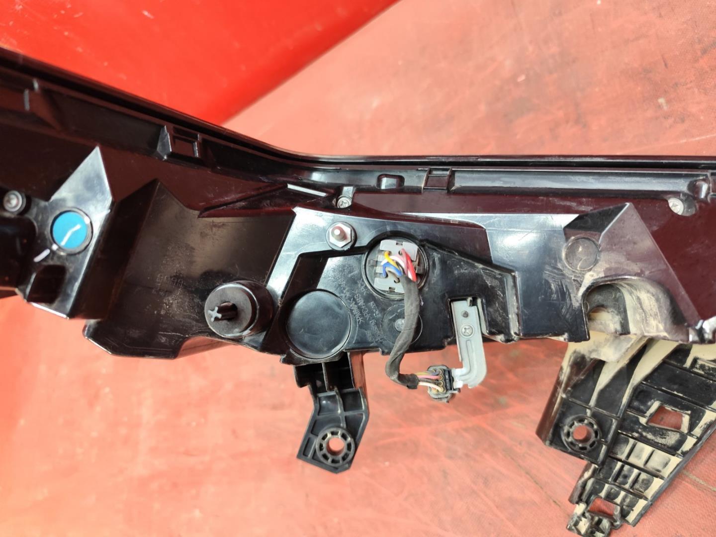 Фонарь задний