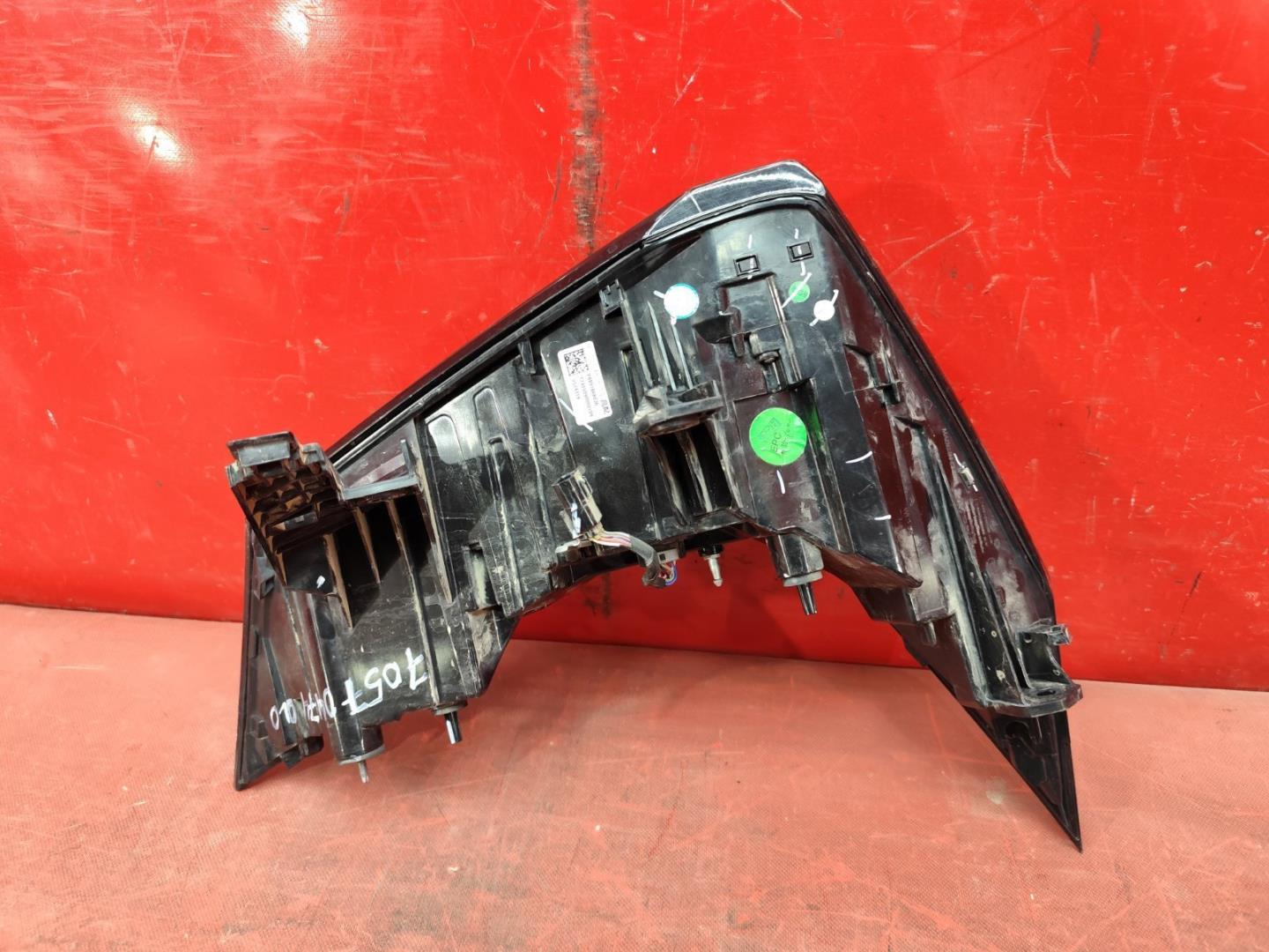 Фонарь задний