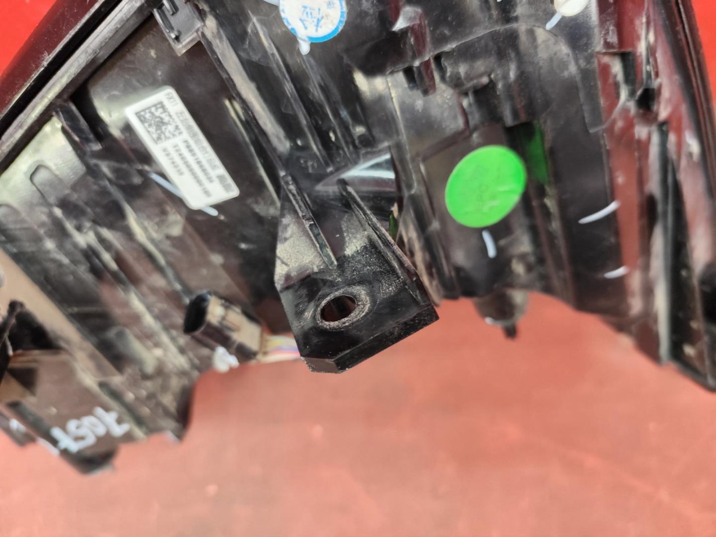 Фонарь задний