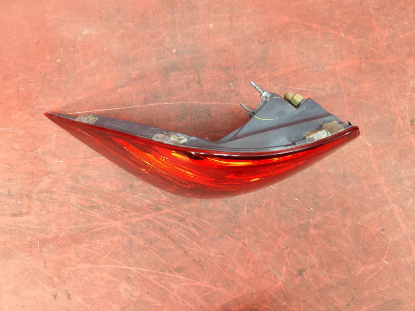 Фонарь задний