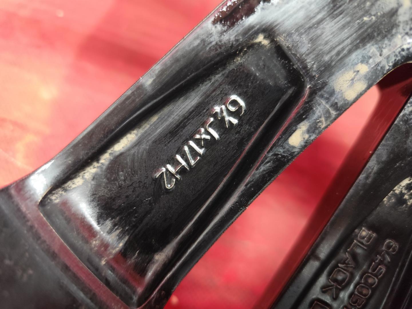 Диск колесный литой легкий сплав