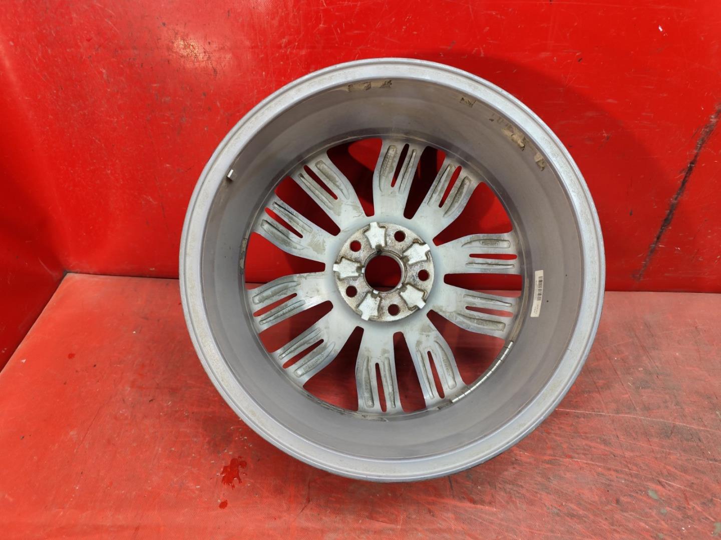 Диск колесный литой легкий сплав