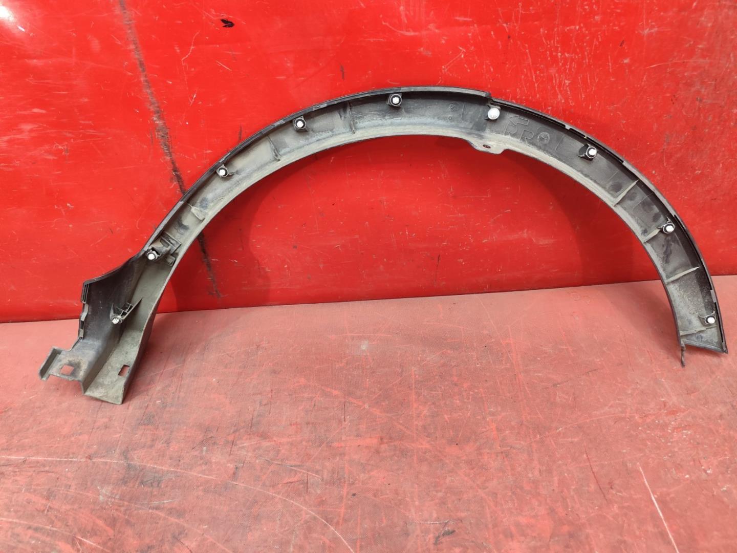 Накладка на крыло