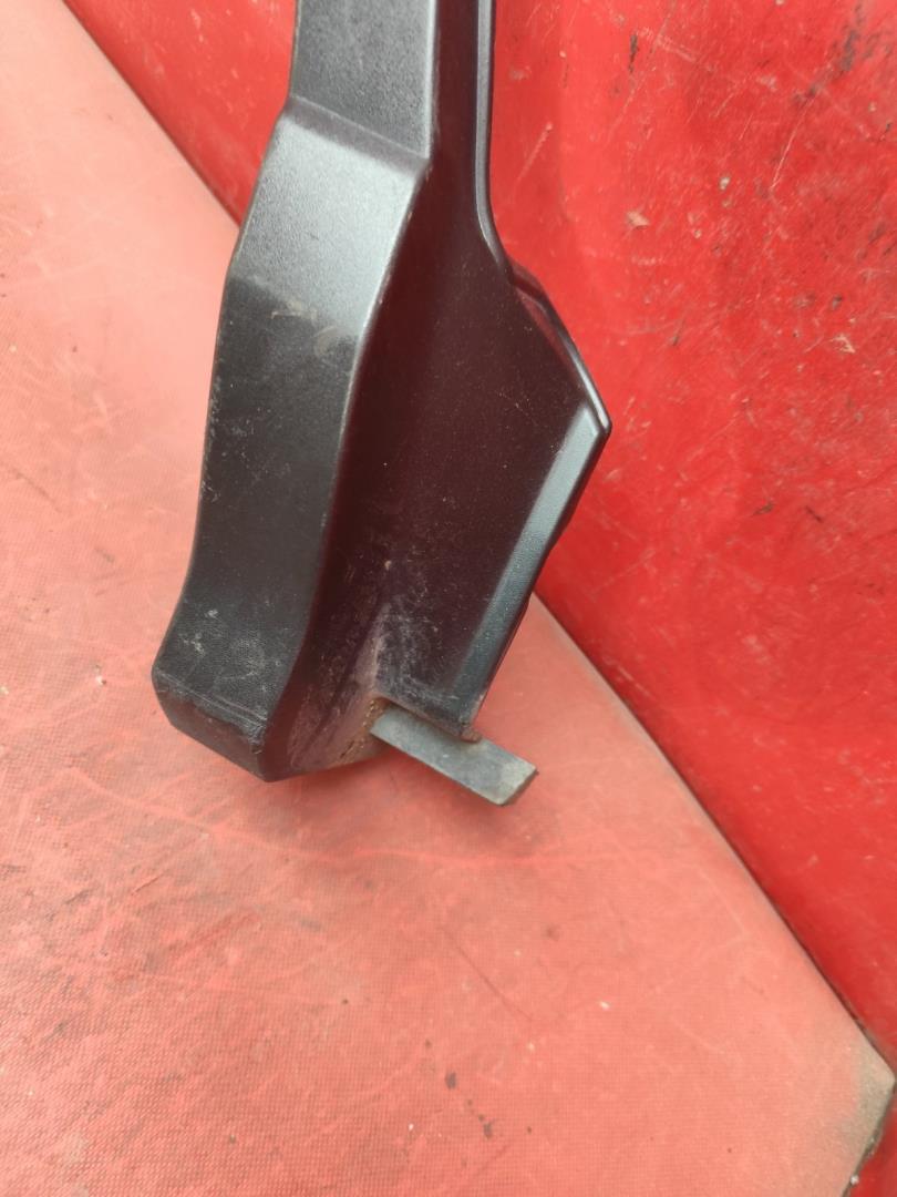 Накладка на крыло