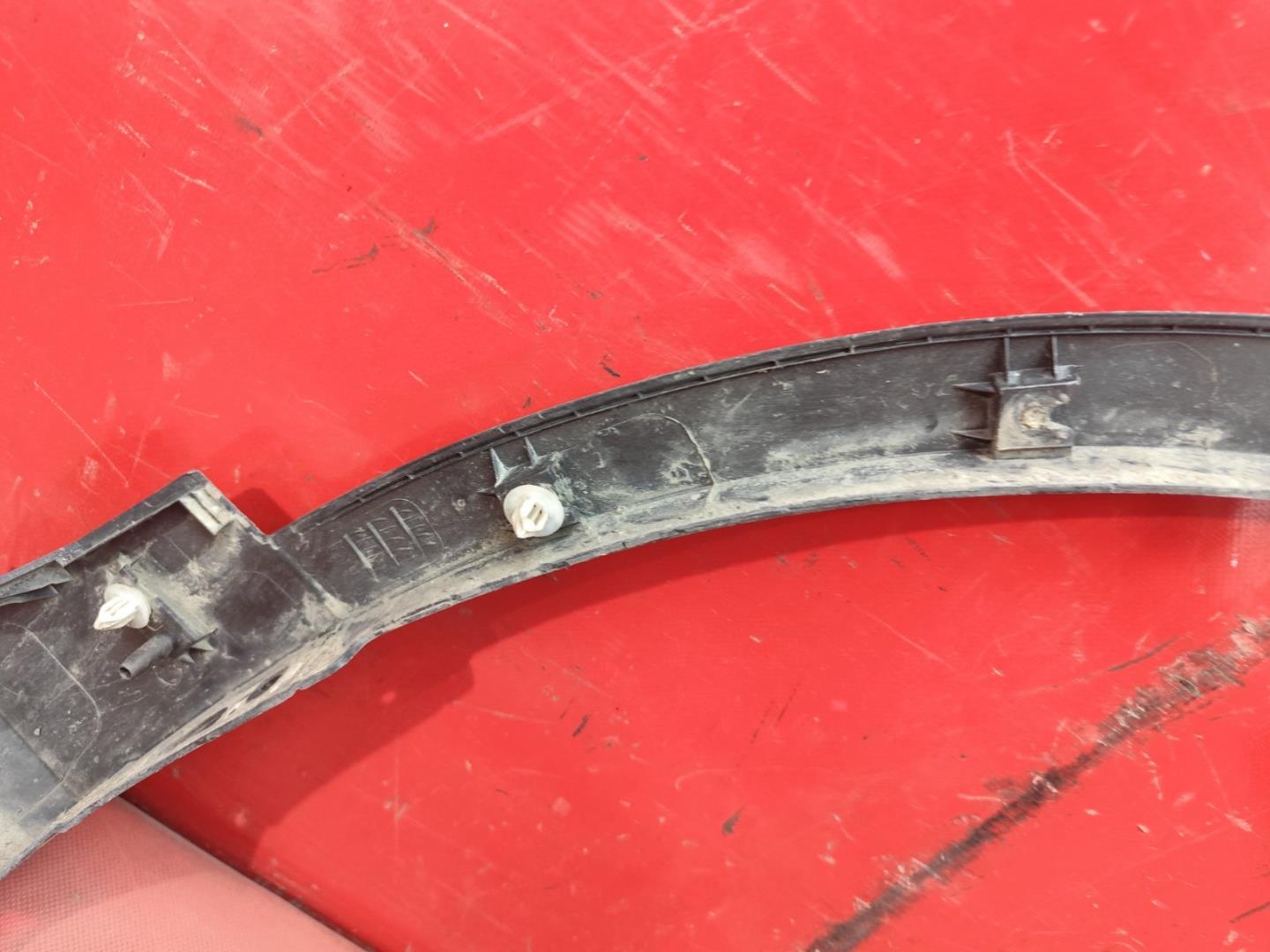 Накладка на крыло