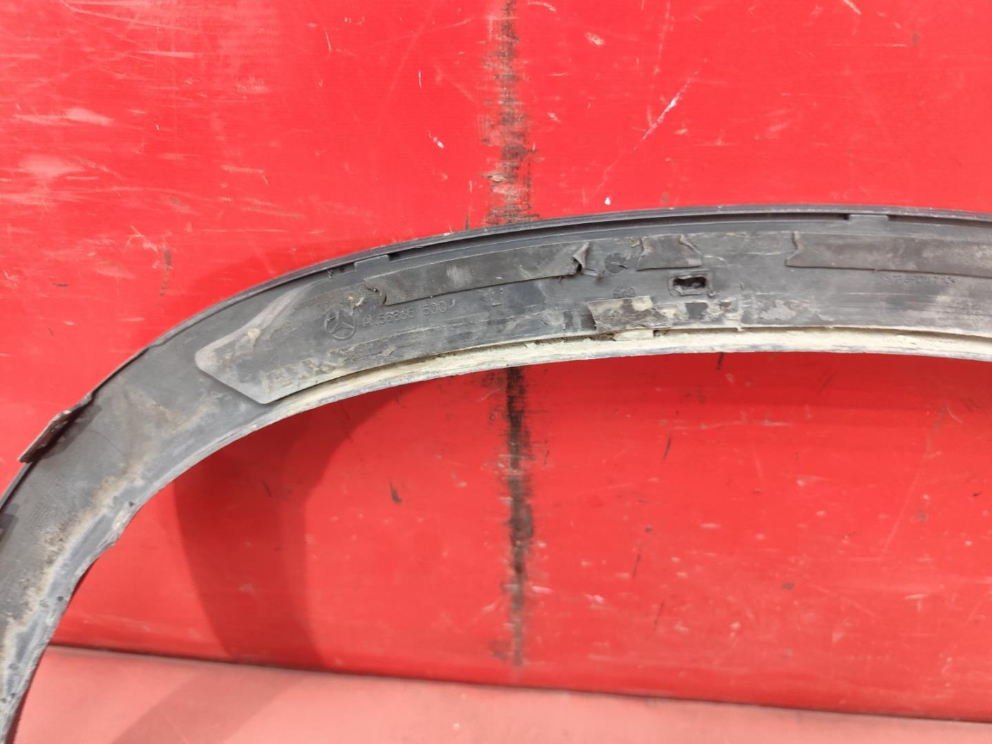 Накладка на крыло