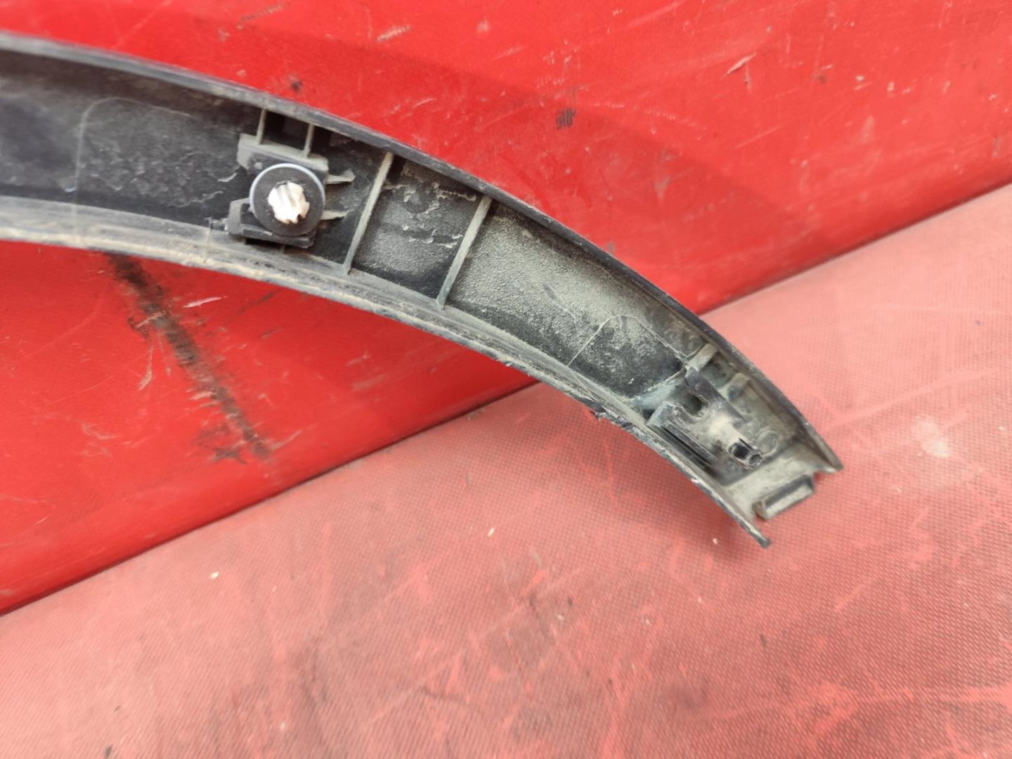 Накладка на крыло