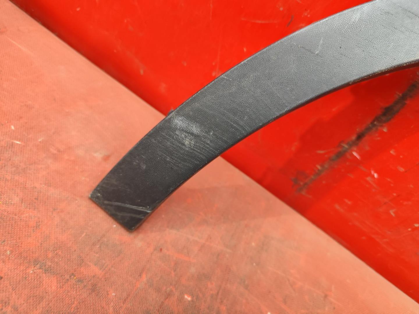 Накладка на крыло