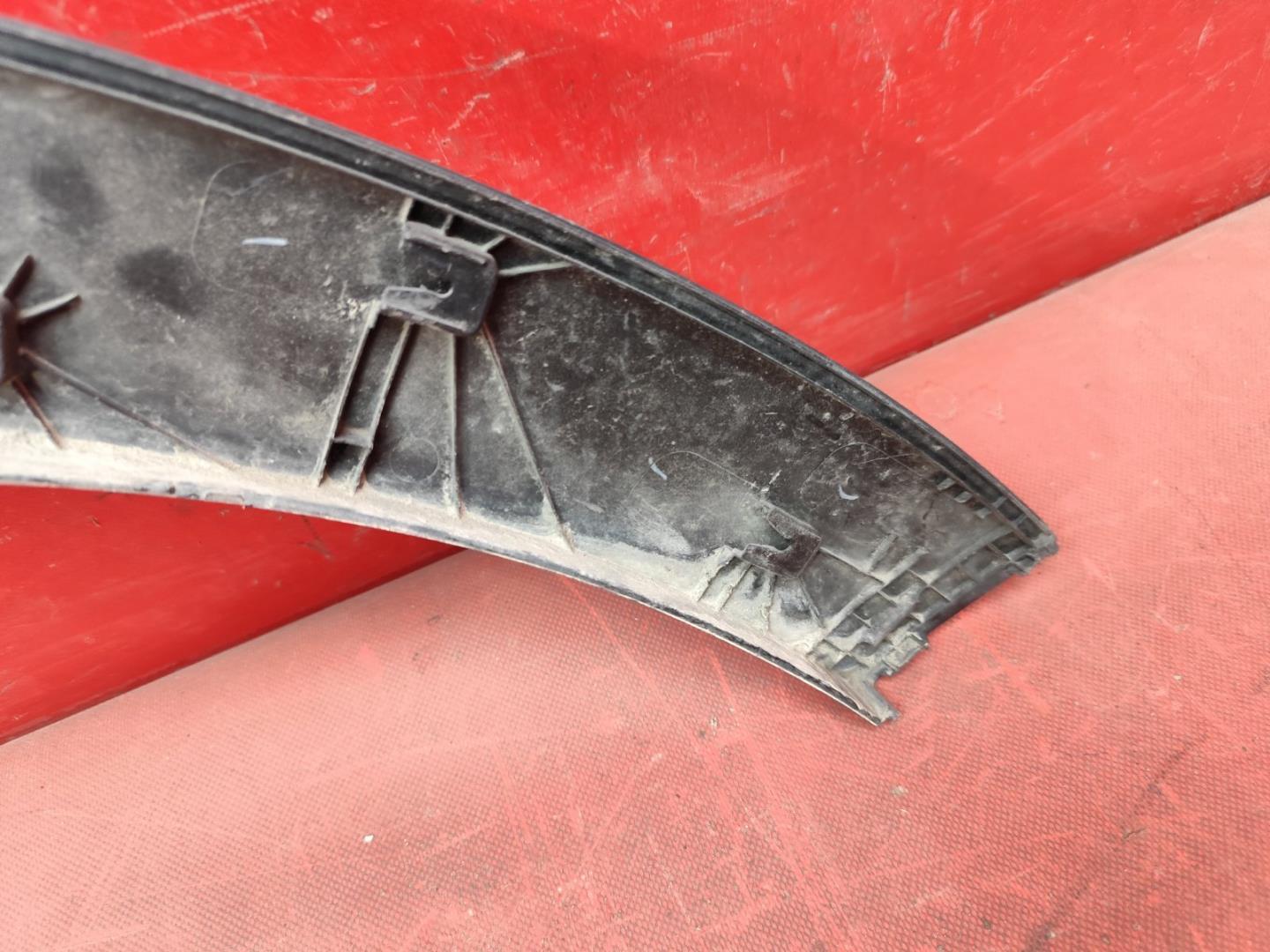 Накладка на крыло