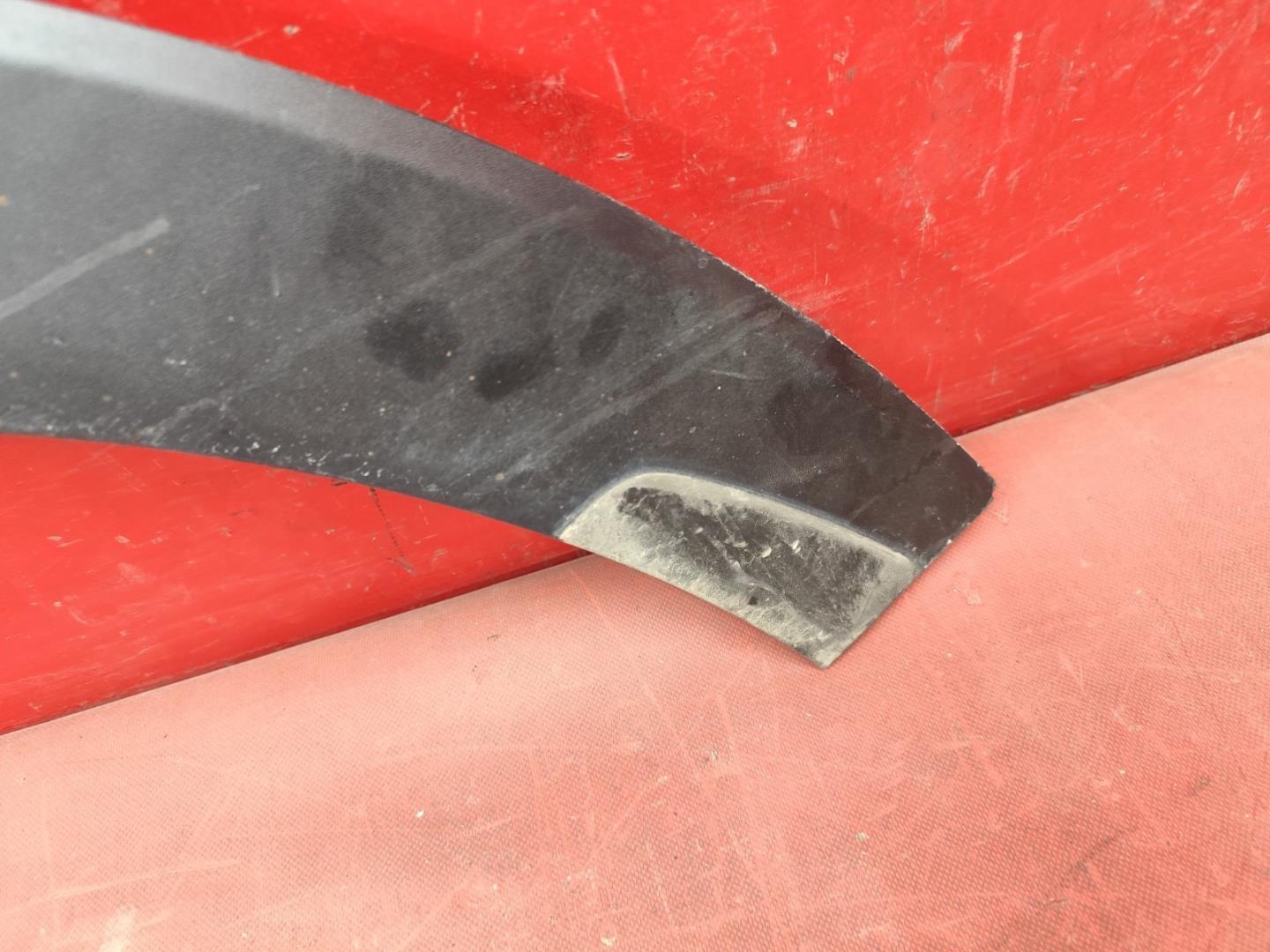 Накладка на крыло