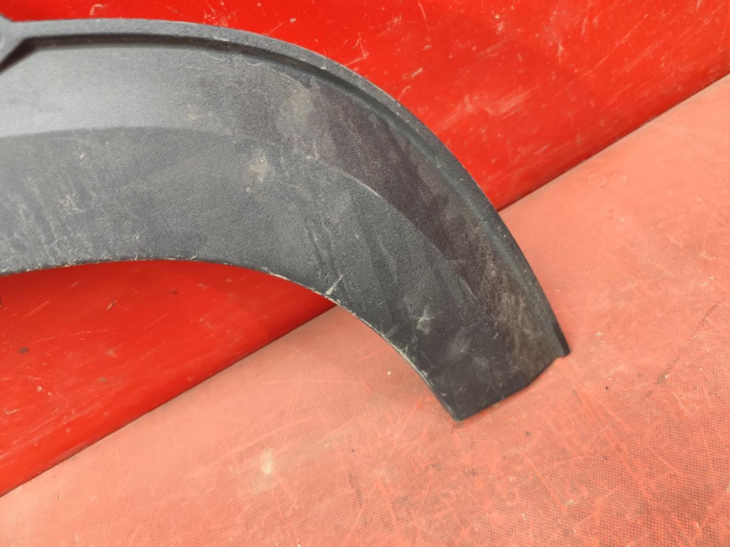 Накладка на крыло