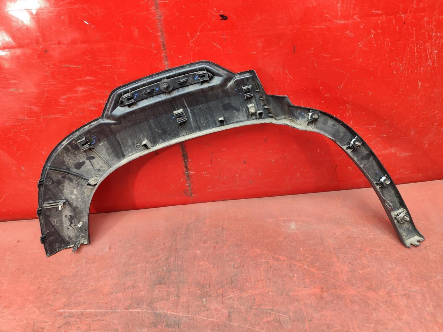 Накладка на крыло