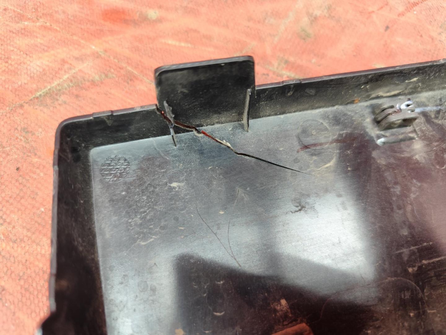 Накладка переднего бампера под номер