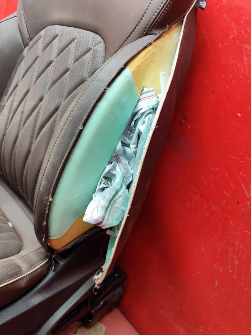 Сиденья комплект