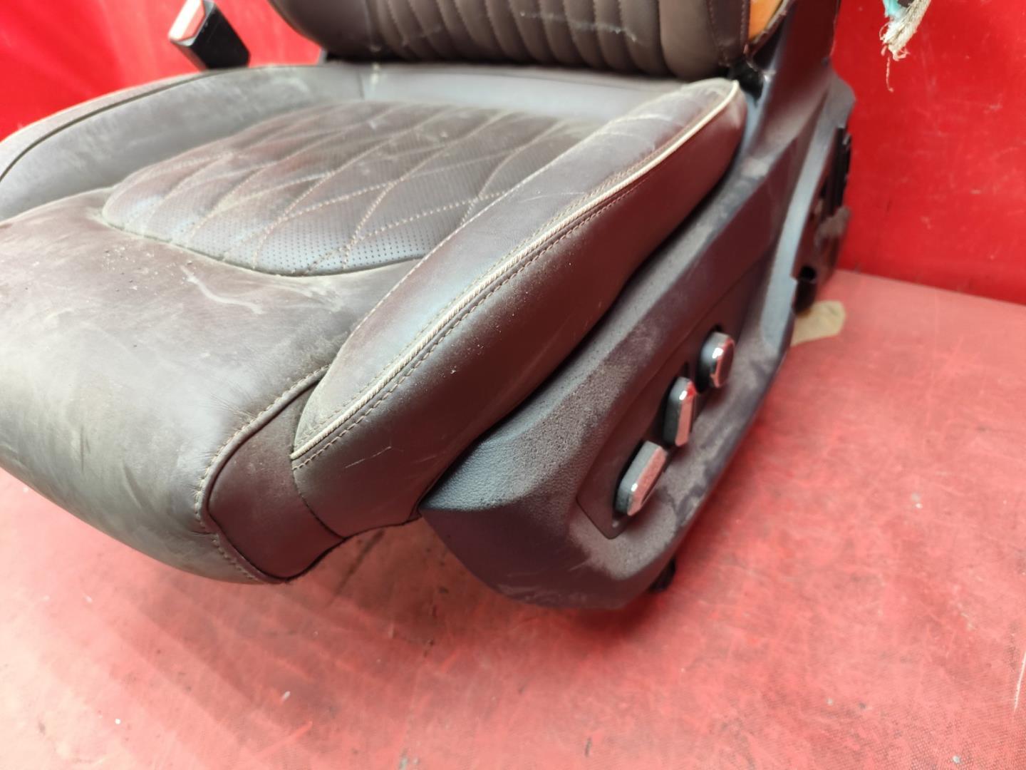 Сиденья комплект