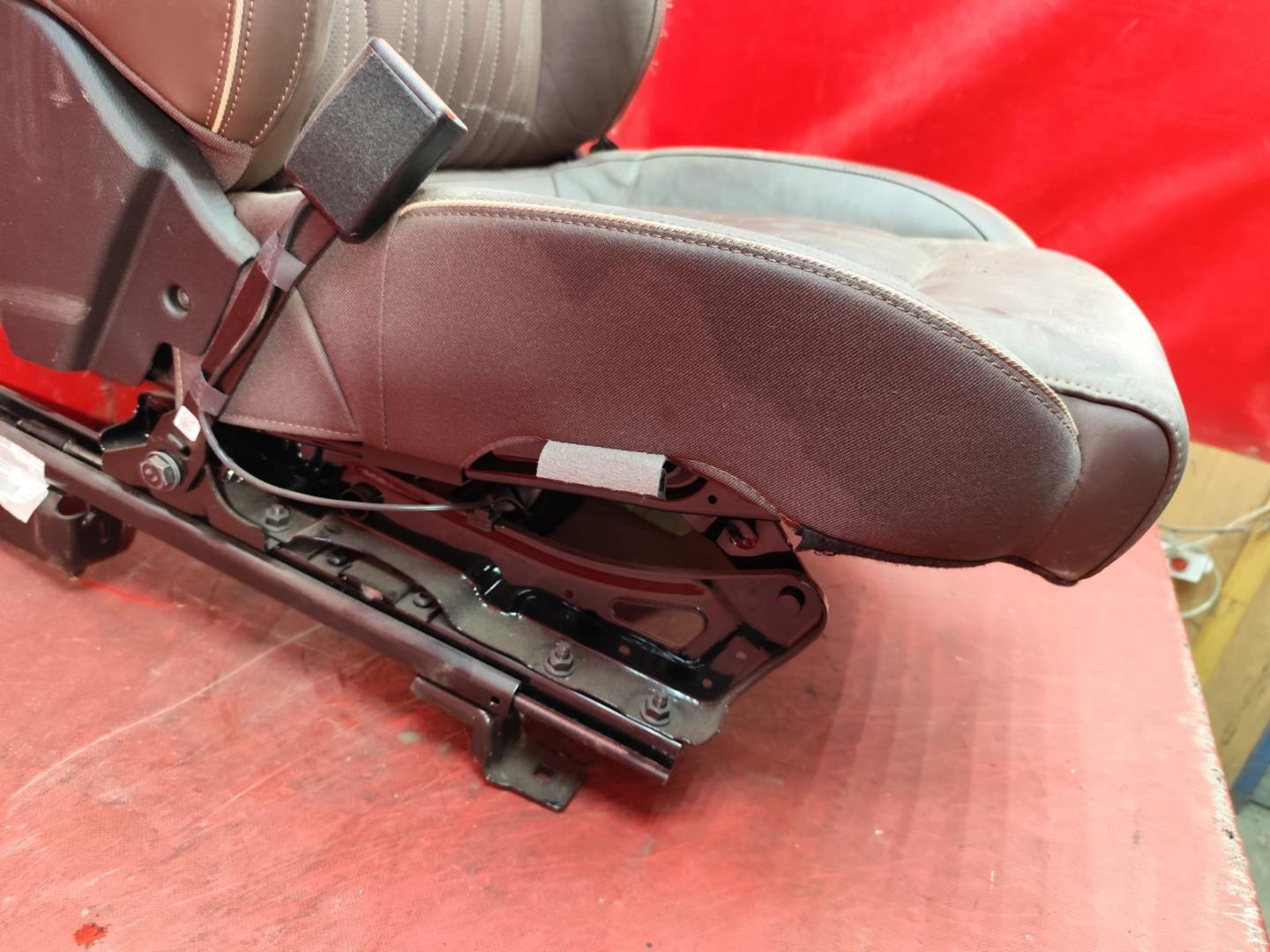 Сиденья комплект