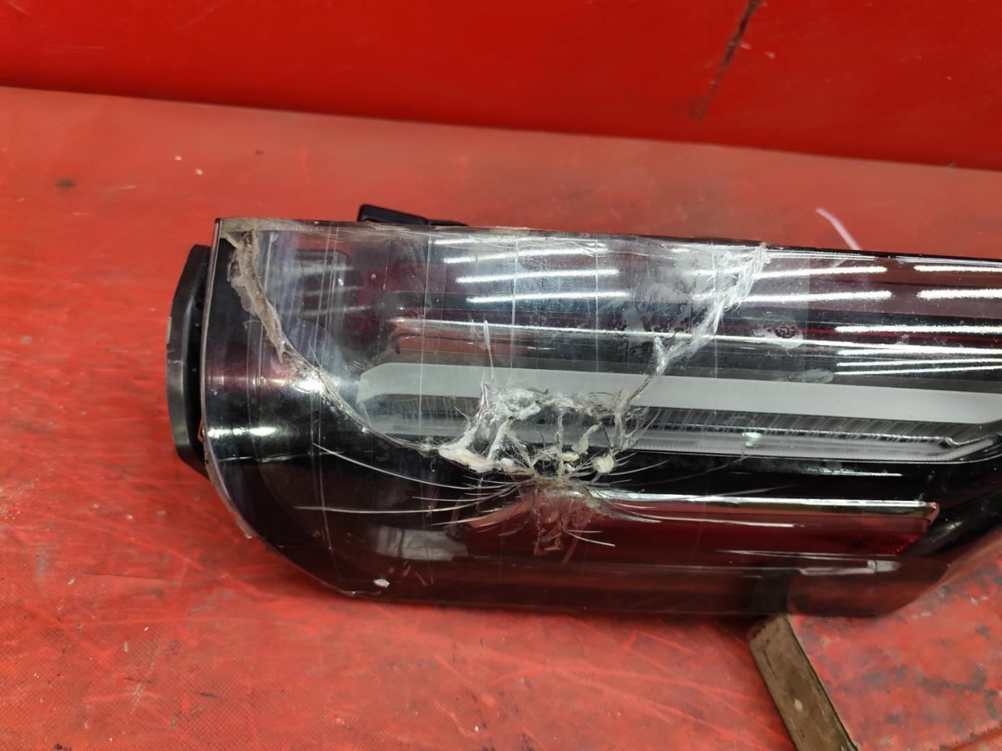 Фонарь задний