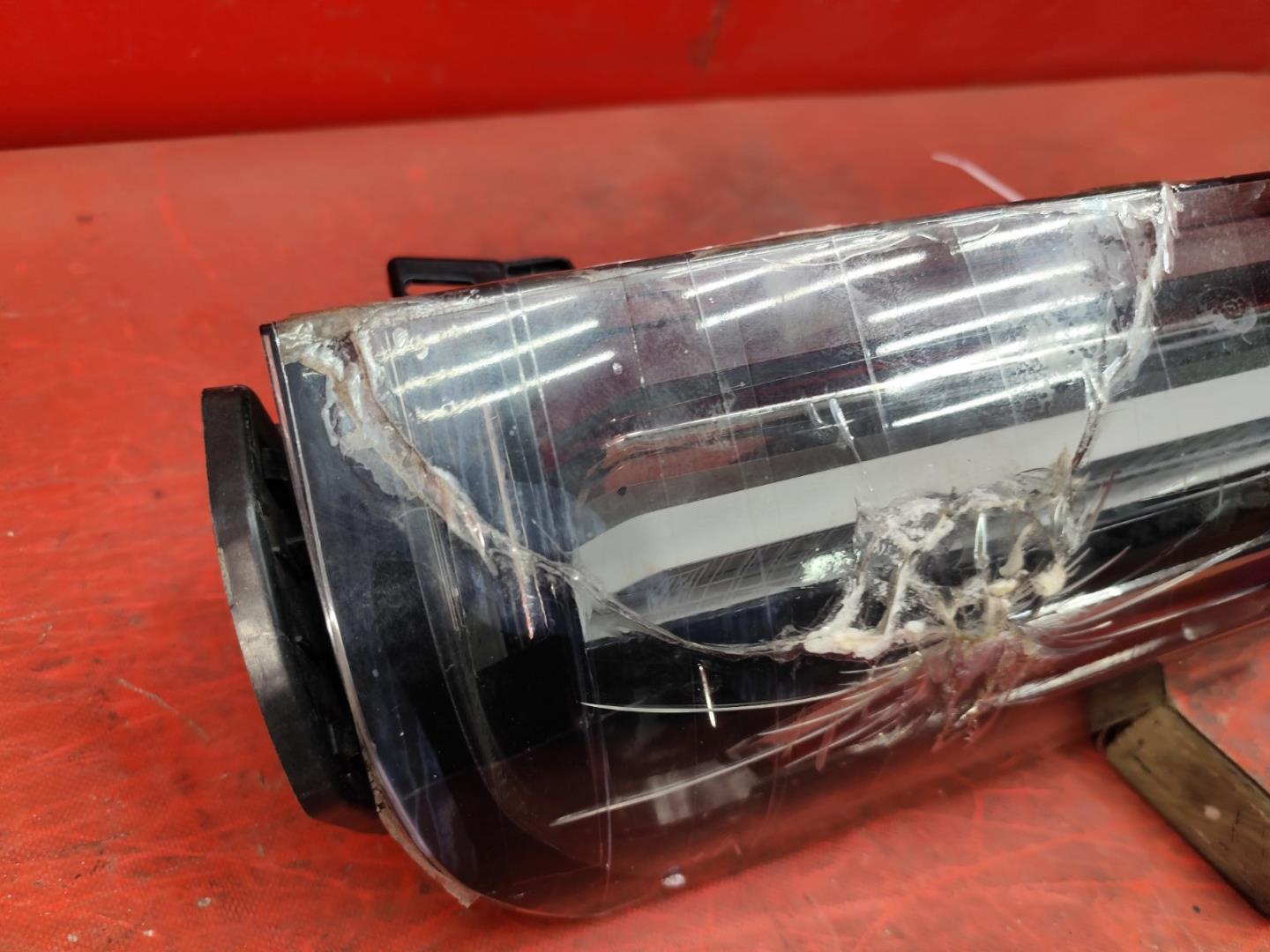 Фонарь задний