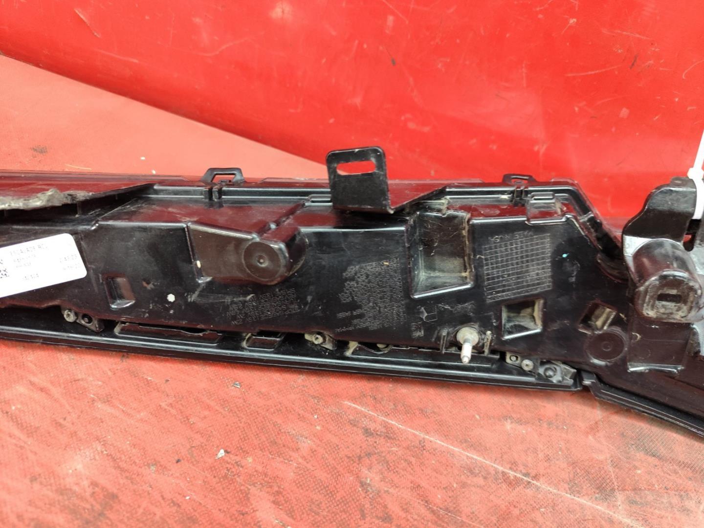 Фонарь задний