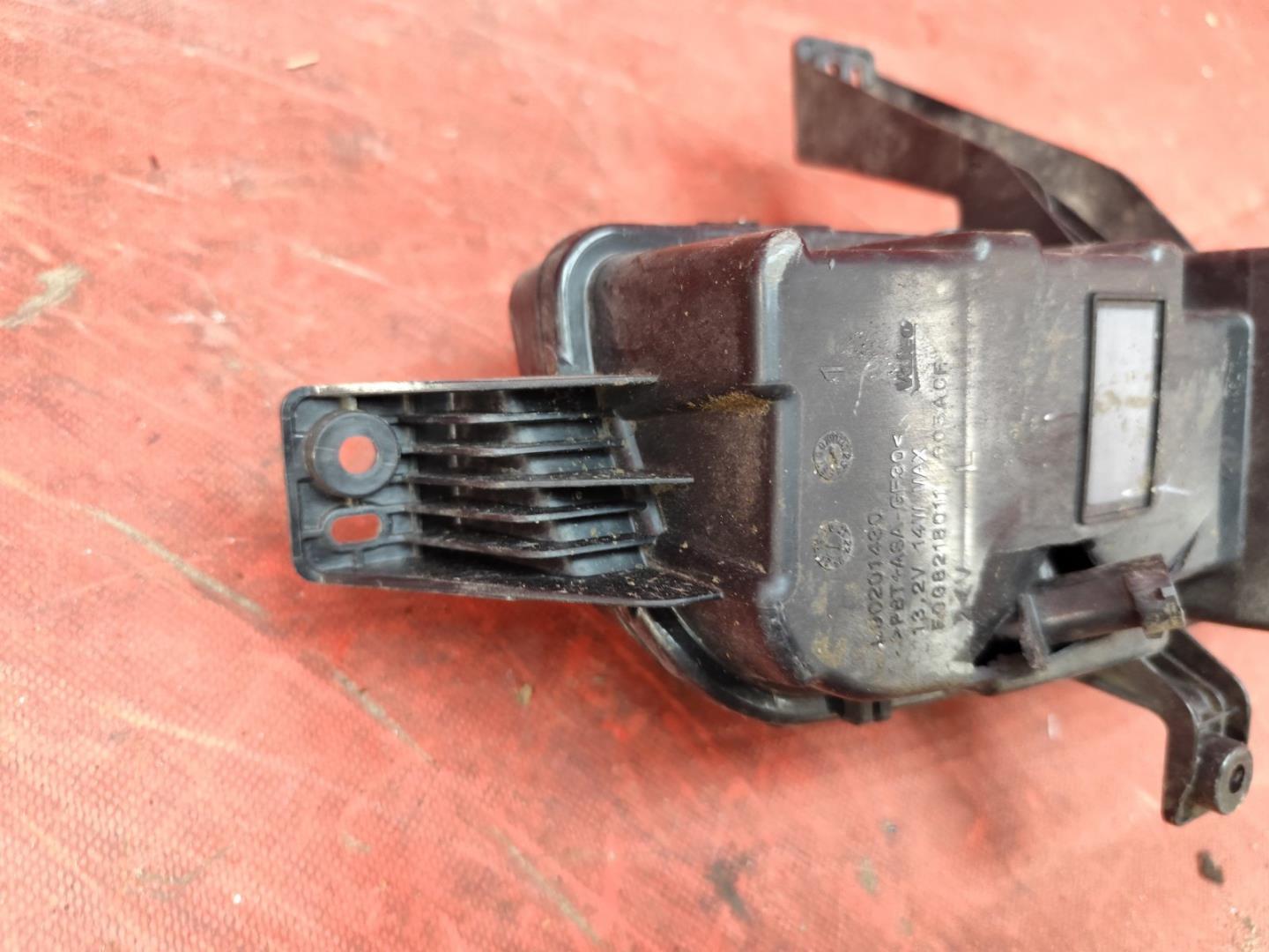 Фара противотуманная