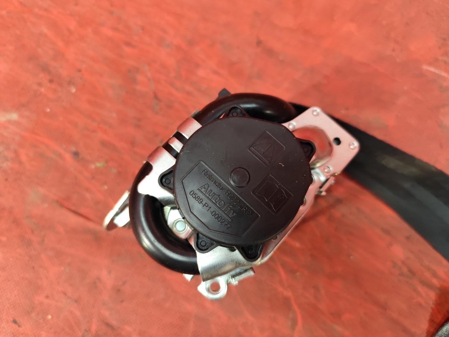 Ремень безопасности