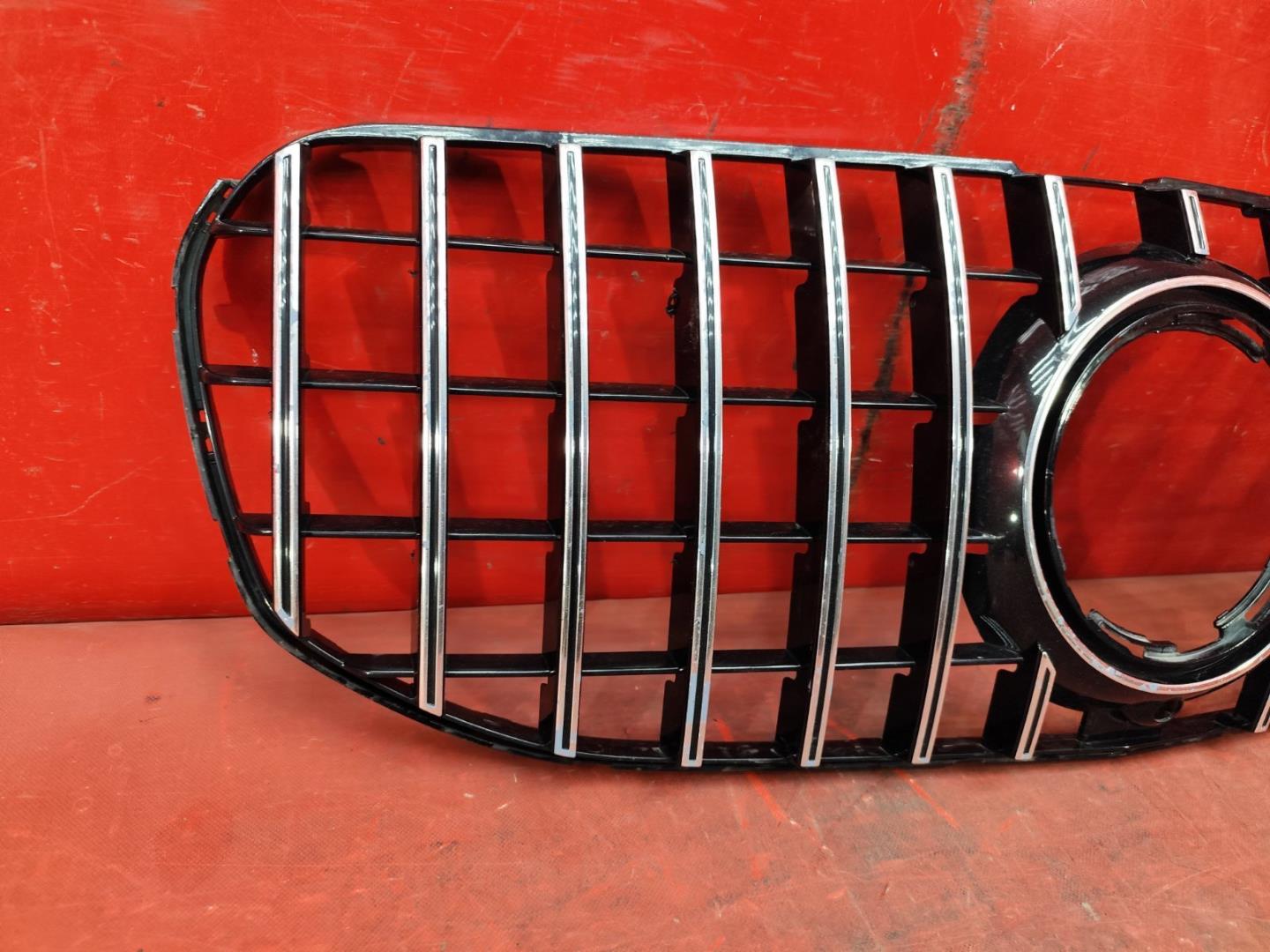 Решетка радиатора