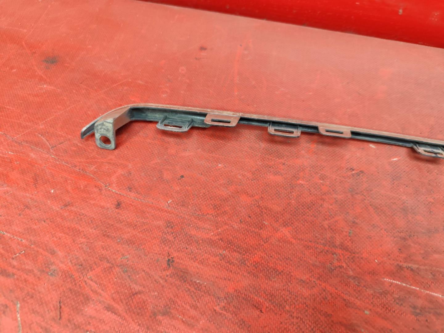 Накладка на решетку радиатора