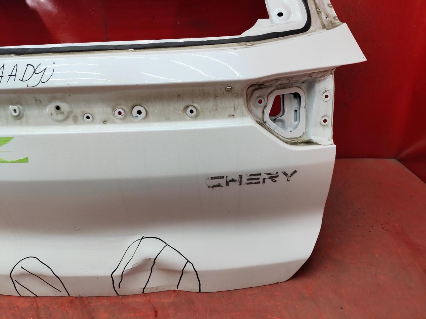 Крышка багажника