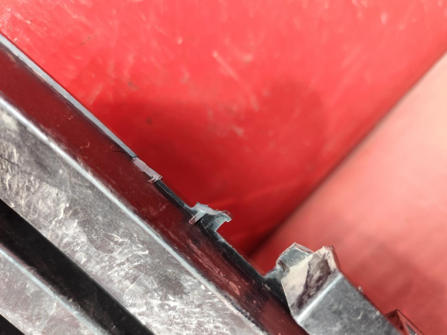 Решетка радиатора