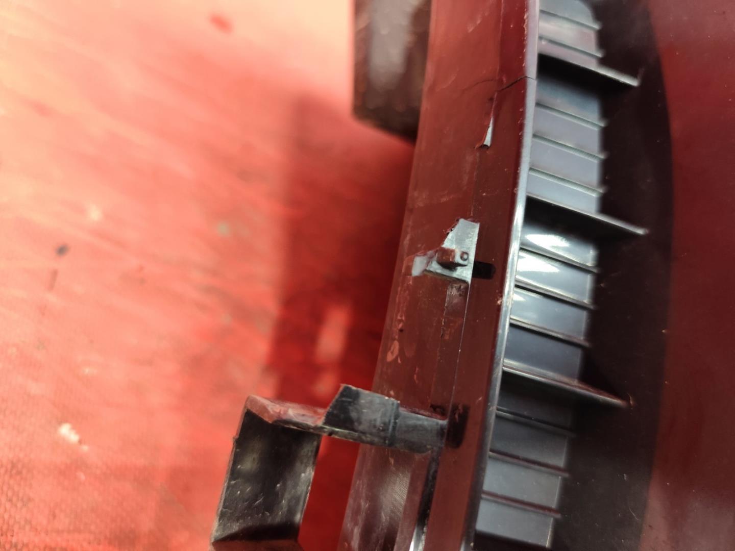 Решетка радиатора