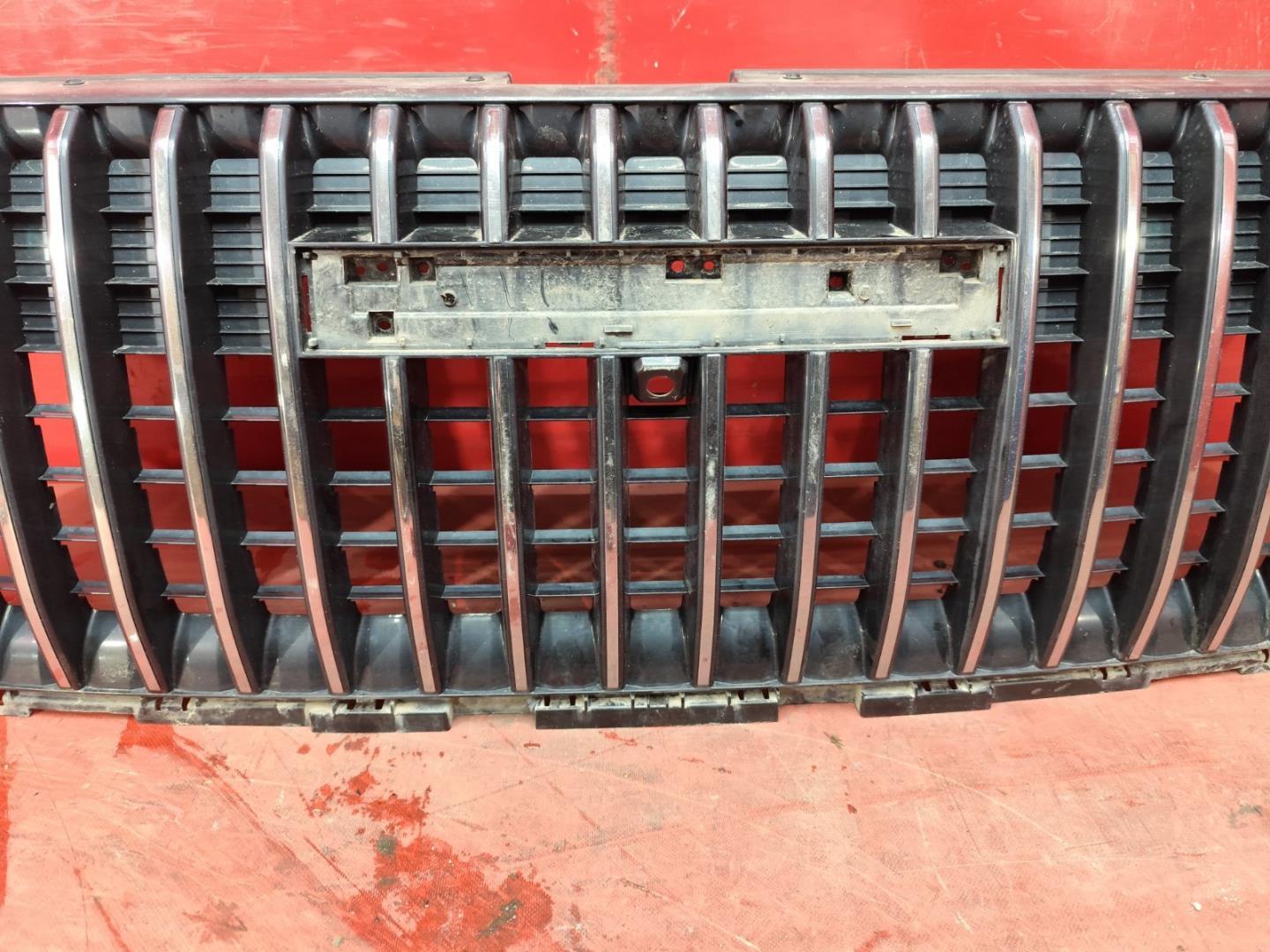 Решетка радиатора