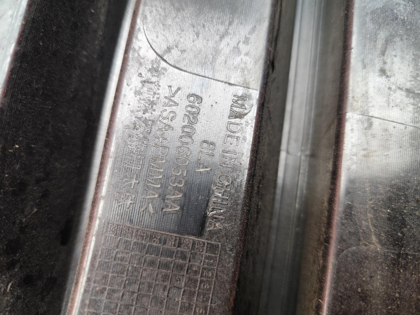 Решетка радиатора