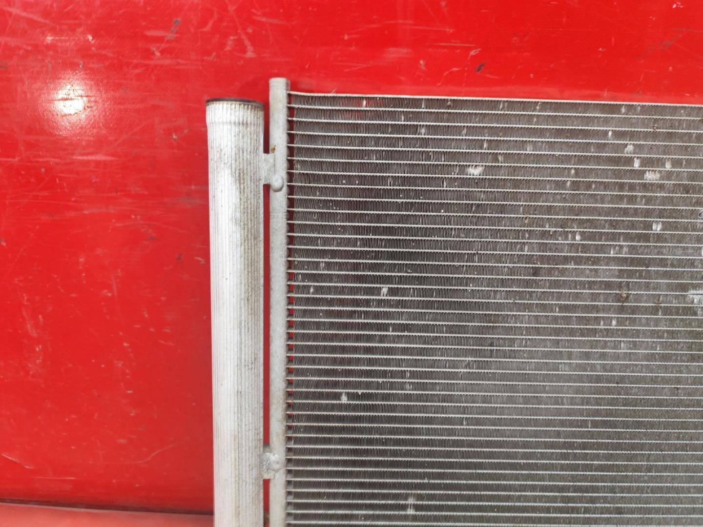 Радиатор кондиционера / конденсер