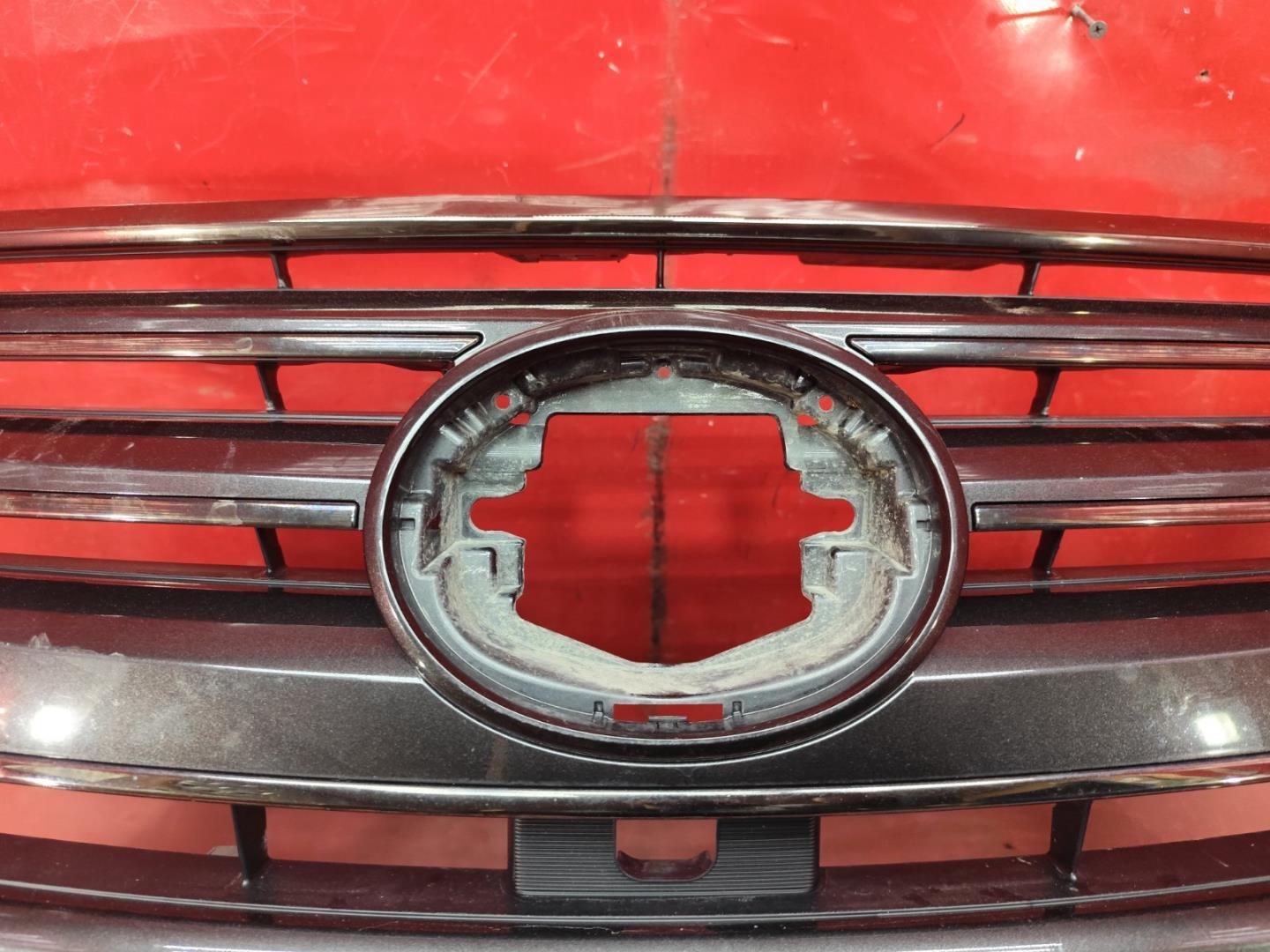 Решетка радиатора