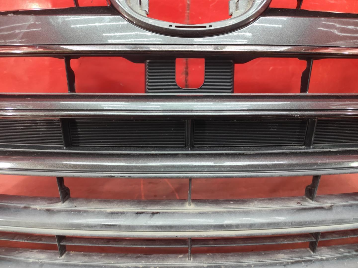 Решетка радиатора