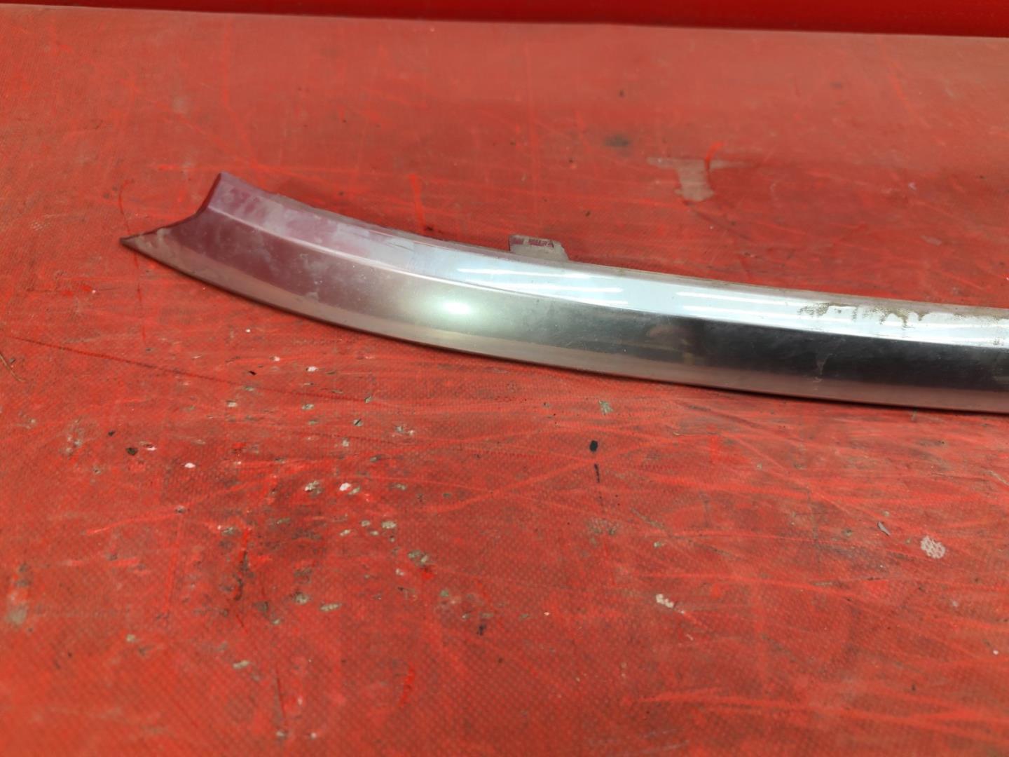 Накладка на решетку радиатора