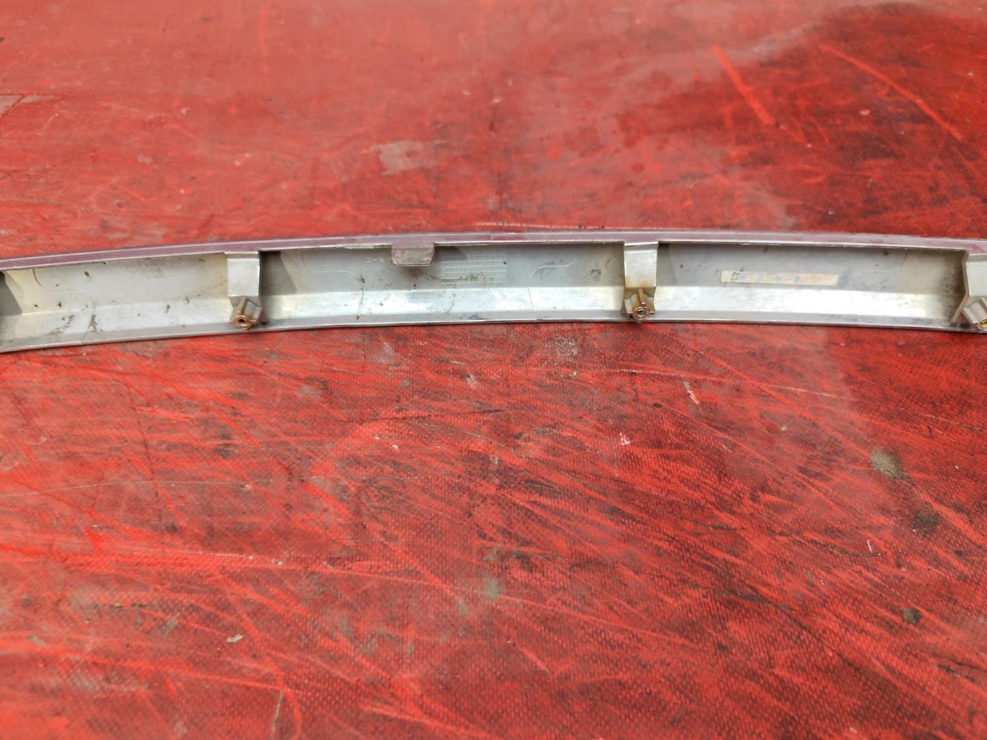 Накладка на решетку радиатора