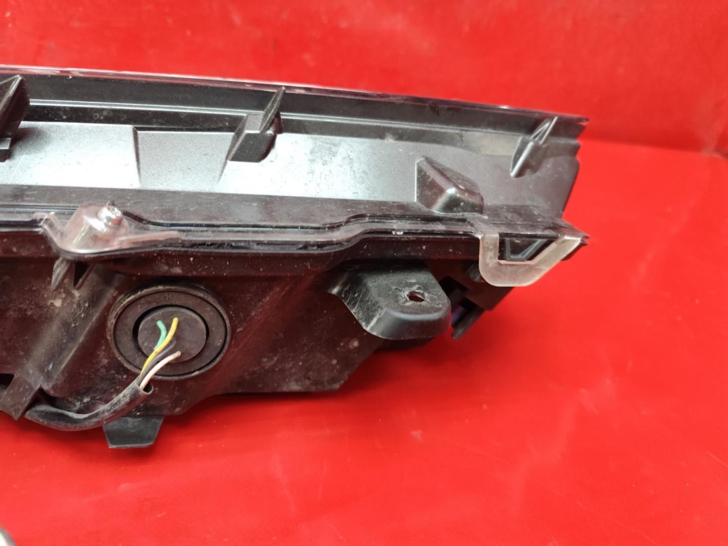 Фара дневного света (ходовые огни)